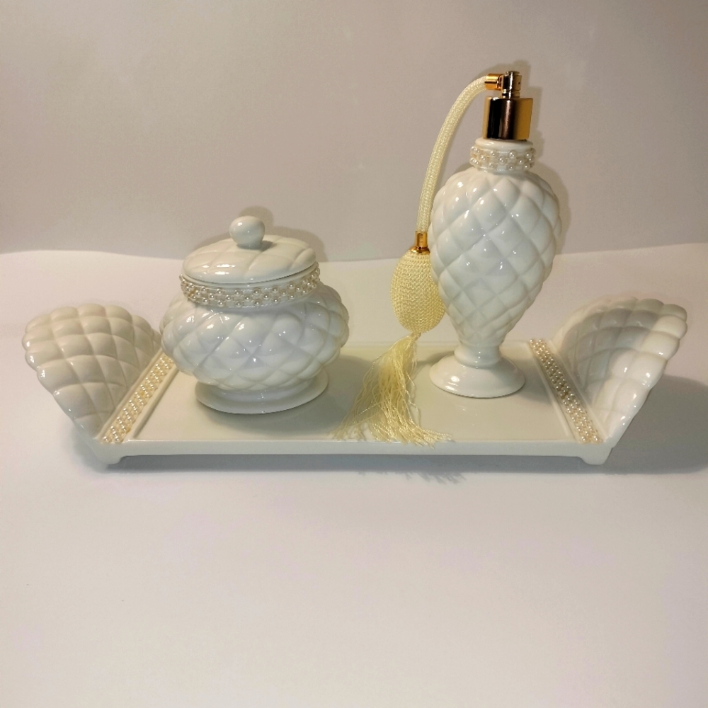 Elegant Vanity Set